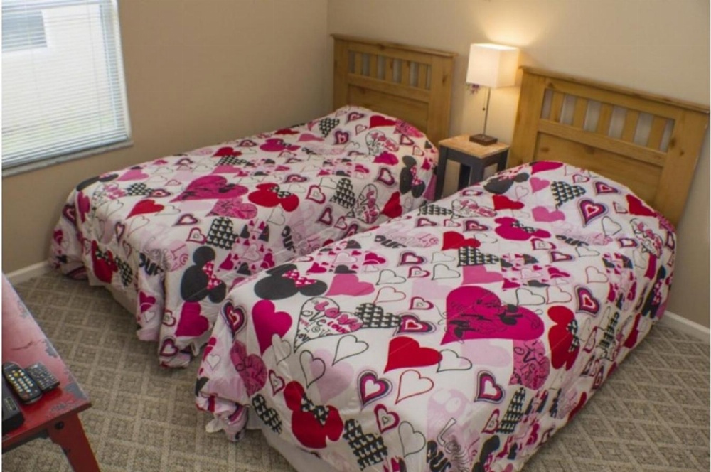 Three-Bedroom Pool Home Kissimmee