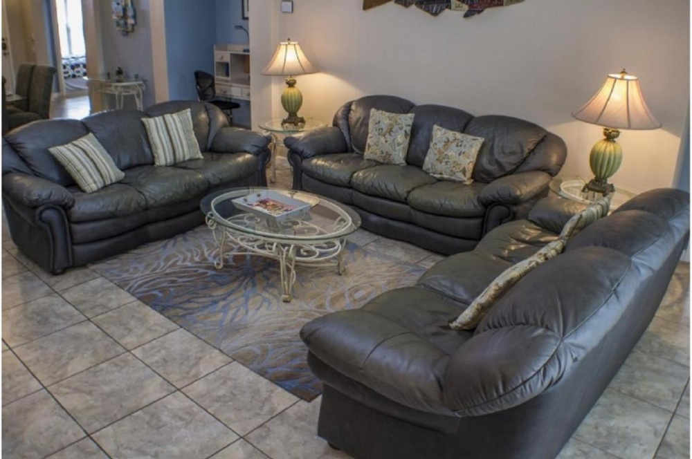 Three-Bedroom Pool Home Kissimmee